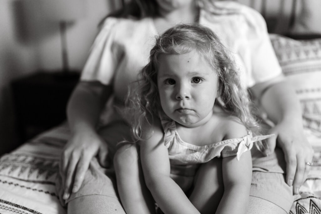 Chicago newborn session with older sister